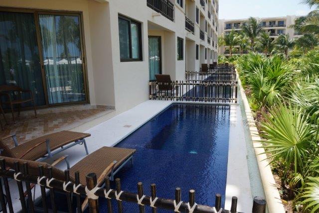 Dreams riviera Cancun Section of swim out suites in a row
