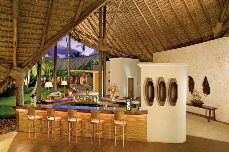 Consider a cocktail reception for your guests at the Conoa Bar. Zoetry Agua Punta Cana 11 Conoa Bar is great for receptions