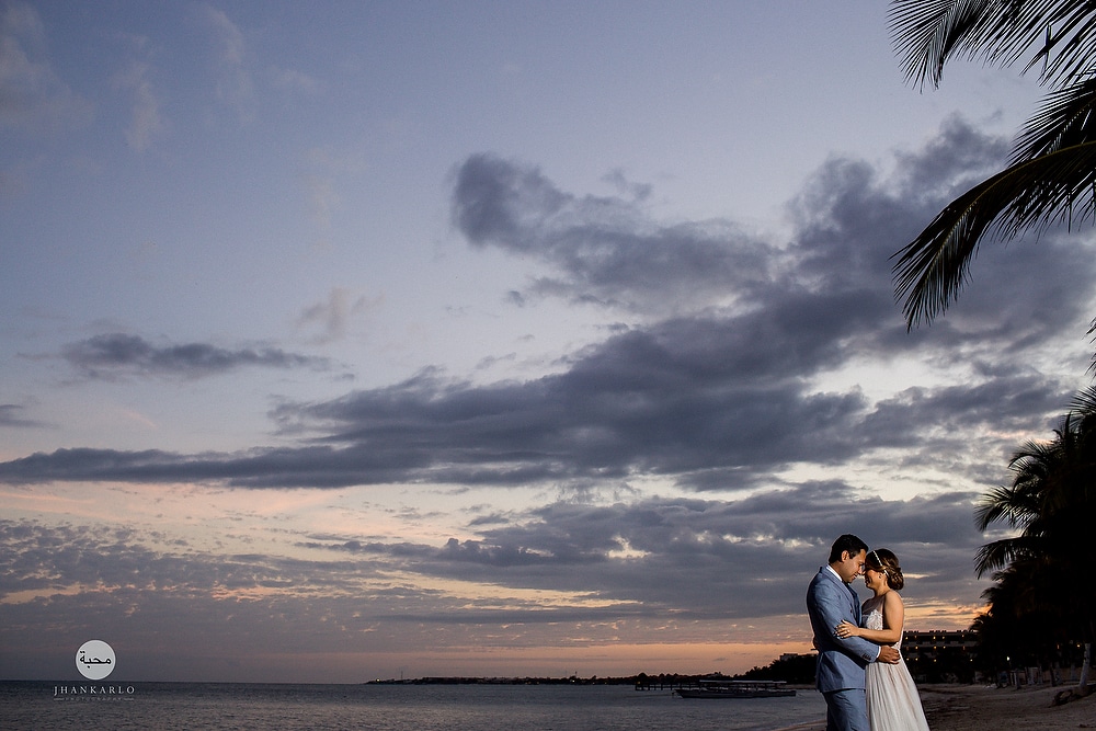  couple at sunset on the beach in Mexico