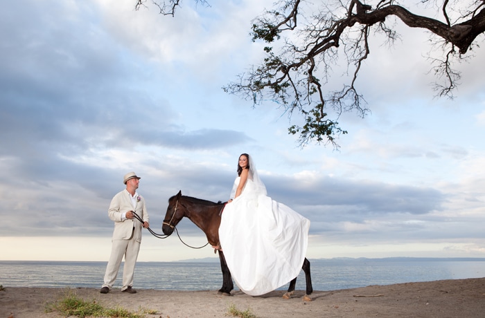 2 Costa-Rica-wedding-by-ArmindeFiesta.com