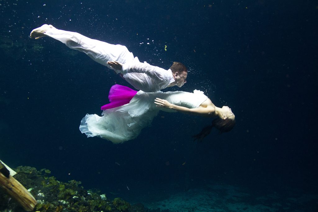 Trash the Dress photo image Cancun 
