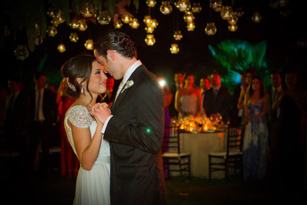 Los cabos wedding couple under the stars 