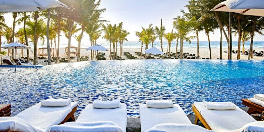 Royal Hideaway Playacar