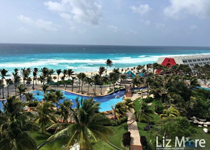 Grand Oasis Cancun beach wedding package
