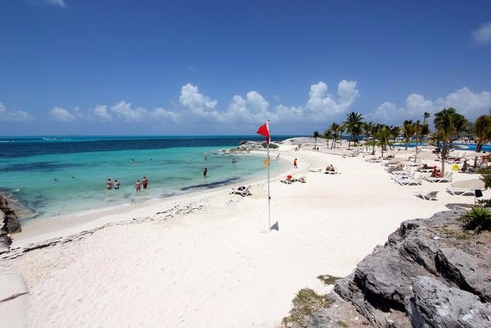 best destination wedding Riu Caribe Cancun
